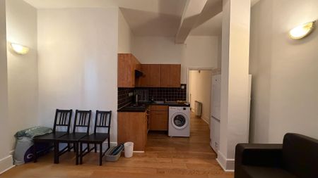 Oak Crescent, London - Photo 3