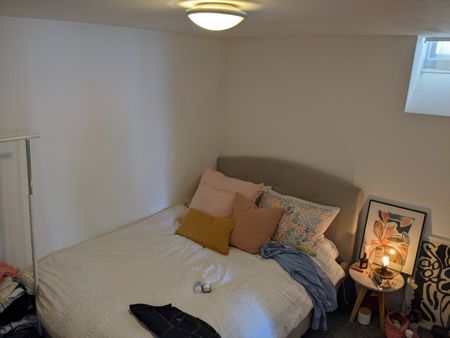 1 Bed Flat, Bishopston, BS7 - Photo 2