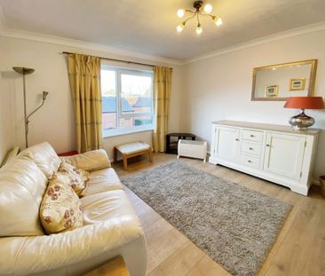 2 bedroom Flat To Let Total Size: 657 SQ FT - Photo 1