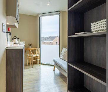 Studio to rent - Photo 6