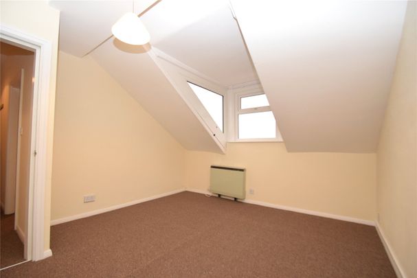 1 bed apartment to rent in Valley Bridge Parade, Scarborough, YO11 - Photo 1