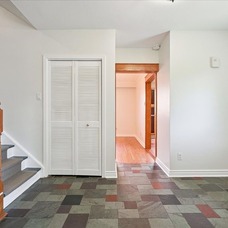 For Lease - 180 Tracina Drive, Oakville, Ontario - Photo 1