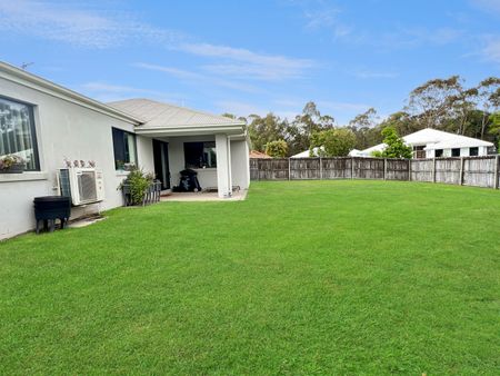 19 Sinatra Street, 4556, Sippy Downs Qld - Photo 3