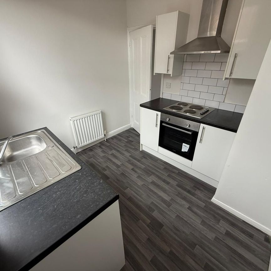 2 bed terraced house to rent in Branksome Terrace, Darlington - Photo 1