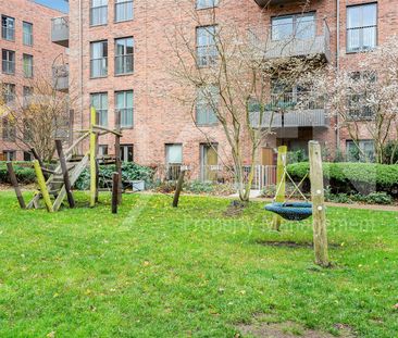 Explorer Way, London - Photo 4