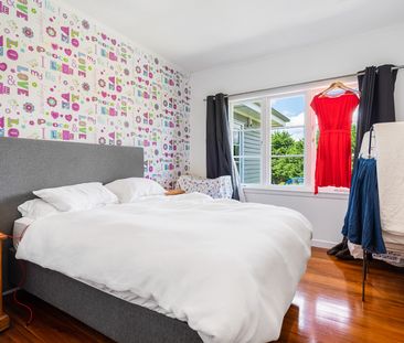 Golden Mile Goodie - Photo 2