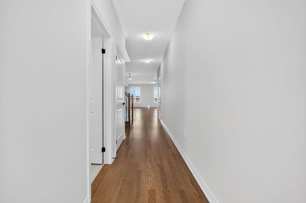 For Lease - 1473 Savoline Boulevard, Milton, Ontario - Photo 1