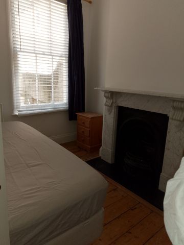 5 Bed Terraced House, Clinton Road, E3 - Photo 3