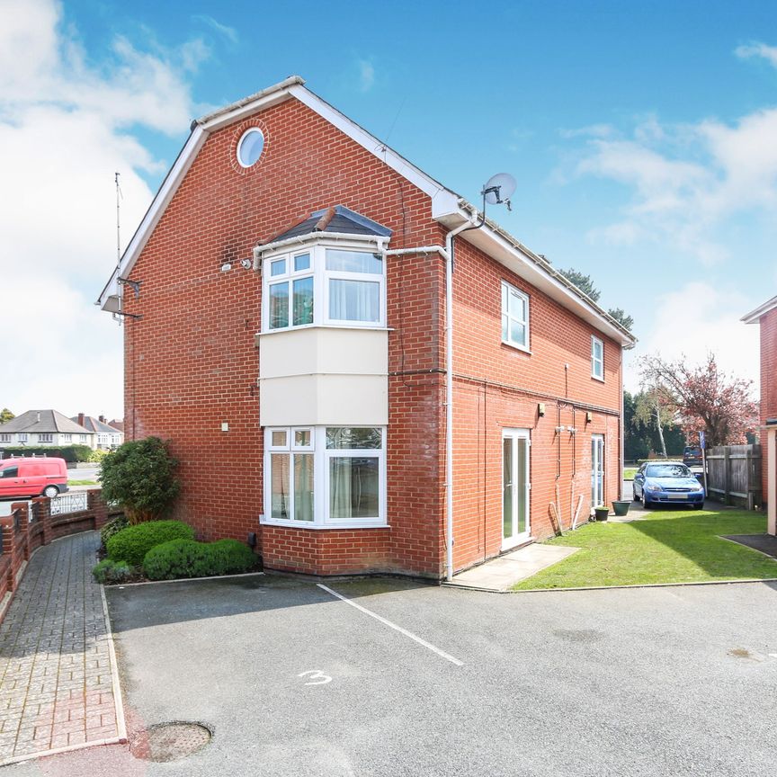 1 bedroom apartment to rent Priory View Road, Bournemouth, BH9 - Photo 1