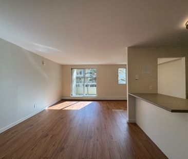 For Lease - 5611 Valley Way Unit# 217, Niagara Falls, Ontario - Photo 5