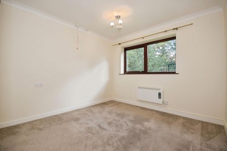 High Street, Old Whittington - Photo 4