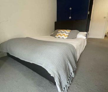 Premium Ensuite - Photo 5