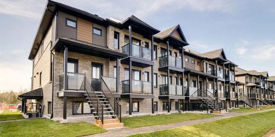 54 Rue Katimavik (Hull) Spacieux 4 1/2 - Photo 3
