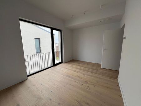 Inchiriez vila P+1, 4 camere, Tunari - Photo 4
