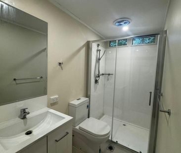 1/251 Eastern Valley Way - Photo 6