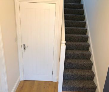 1 Bed Semi-Detached House, Endymion Road, N4 - Photo 5