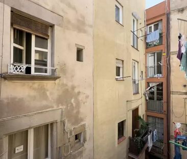 Carrer de Corretger, Barcelona, Catalonia 08003 - Photo 4