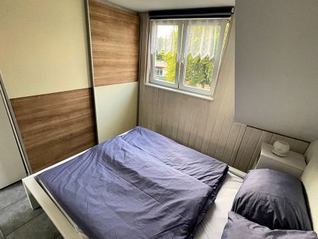 Lichtdurchflutetes, möbliertes DG-Apartment in Dellbrück mit guter Anbindung - Photo 5