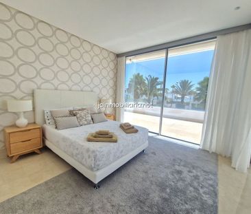 Villa de Lujo en Marbella, Golf Rio Real, alquiler - Photo 2