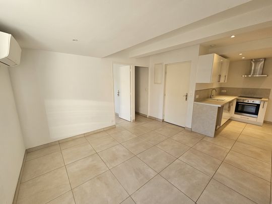 Location Appartement 2 pièces 34m² BANDOL 83150 - Photo 1