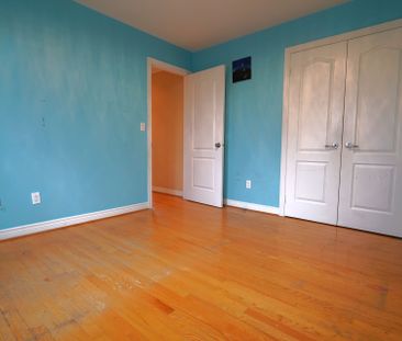 For Lease - 3 Village Green Drive, Vaughan, Ontario - Photo 3