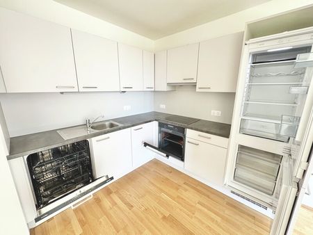 BALKONTRAUM | EXKLUSIVE, HELLE 2 ZIMMER | HOCHWERTIGE AUSSTATTUNG | TOPLAGE IN U-BAHN-NÄHE - Foto 4