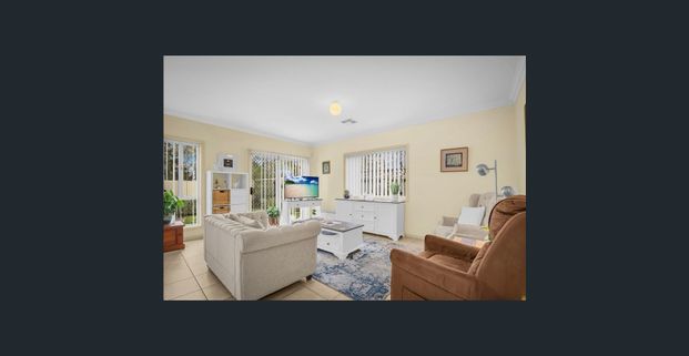 Modern Single-Level Villa in Sought-After Baulkham Hills North - Photo 1