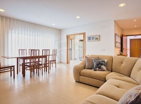 Leiria, Leiria 2450-204 - Photo 5