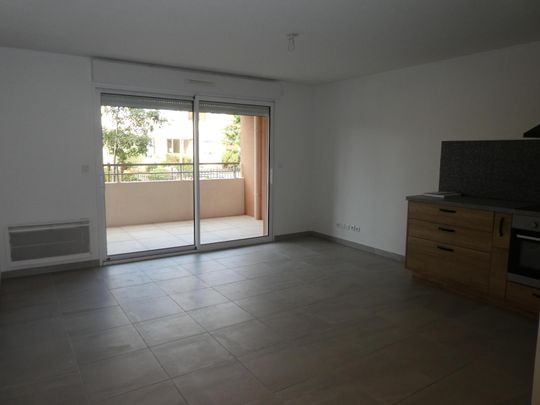 Location Appartement 2 pièces 46m² PUGET SUR ARGENS 83480 - Photo 1