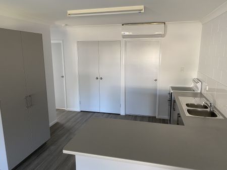 Unit 1, 82 Mcalister St, Oonoonba - Photo 4