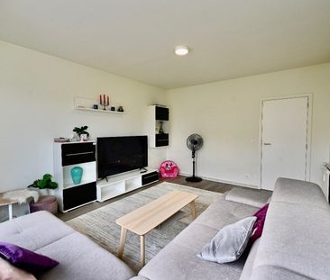 KNUS 2 SLAAPKAMER DAKAPPARTEMENT MET TERRAS - Photo 2