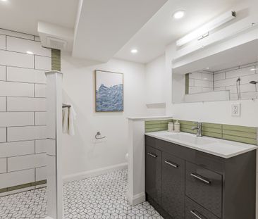 For Lease - 54 Pasadena Gardens Unit# B, Toronto, Ontario - Photo 3
