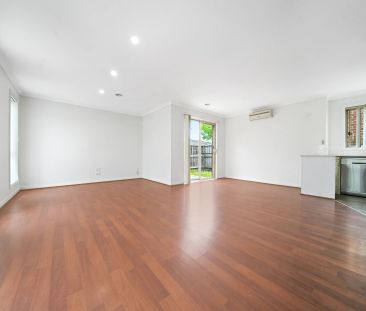 Comfort, Space & Convenience in Noble Park - Photo 3