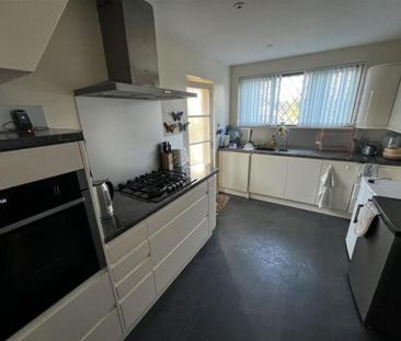 2 bedroom detached house to rent - Photo 6