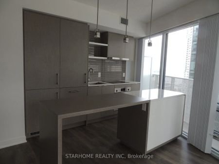 88 Harbour Street #1902 - Photo 3