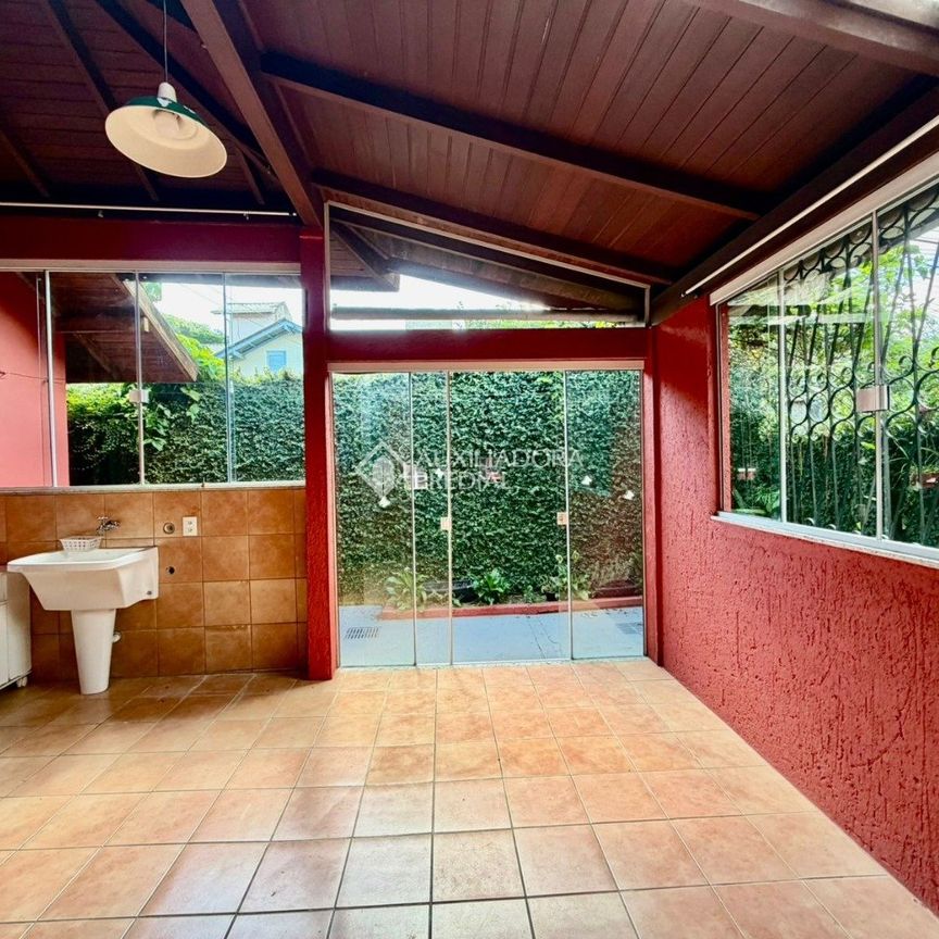 Casa com 4 quartos e 250m² para alugar em Santo Antônio de Lisboa, Florianópolis. - Foto 1