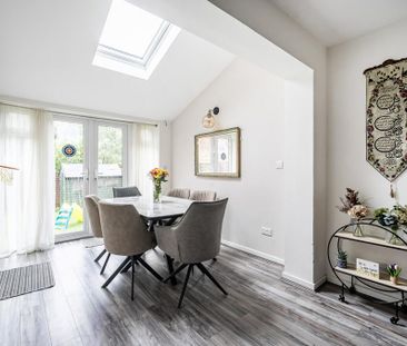 3 bedroom end of terrace house to rent - Photo 3
