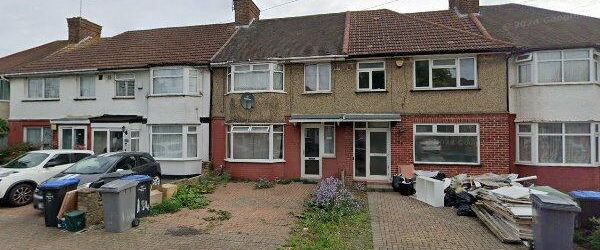 Room in a Shared House, Monks Park, HA9 - Photo 1