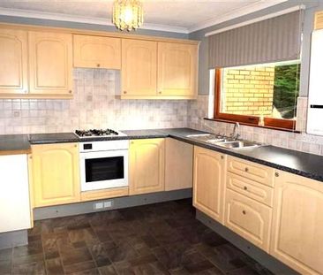 3 bedroom terraced house to rent - Photo 4