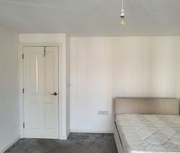 1 bedroom in a house share to rent - Photo 6