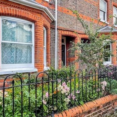 Studio Flat, New Road, RG1 - Photo 2