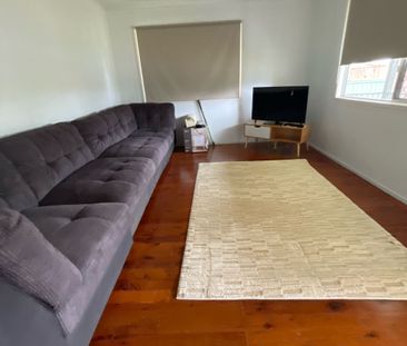 Just Bring Your Clothes -3 Bedroom Fully Furnished House - Photo 1