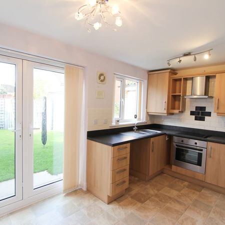 Aidans Close, Clay Lane, Doncaster DN2 4RB - Photo 3