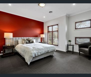 Quality Family Living Surrounded by Parkland. - Photo 5