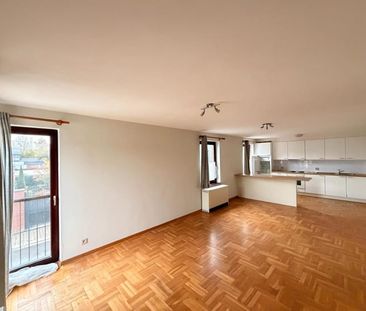 Appartement te huur - Foto 1