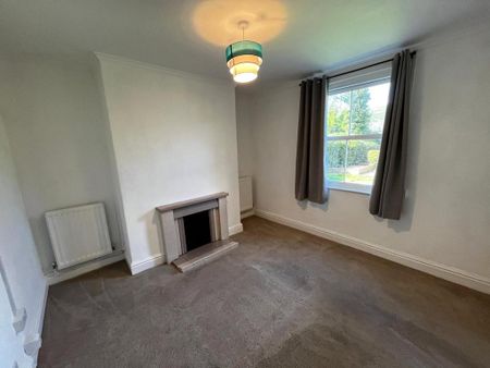 3 bedroom detached house to rent - Photo 2