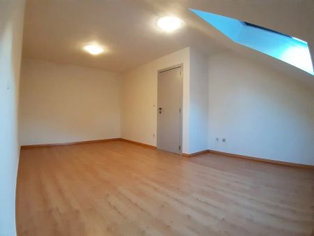 Gunstig gelegen duplex appartement te Genk - Photo 5