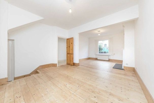 Spencer Rise, Dartmouth Park, NW5 - Photo 1