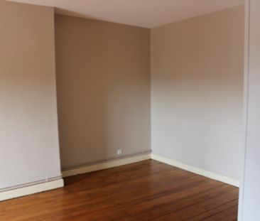 Location Appartement 5 pièces 112m² - Photo 2