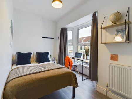 4 bedroom house to rent - Photo 3